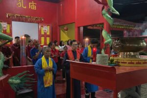 Mengakhiri Tahun dengan Syukur, Memulai Tahun Baru dengan Harapan