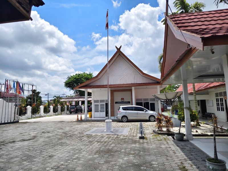 Beginilah Situasi Kantor KPU Kotim di Tengah Pengusutan Dugaan Korupsi