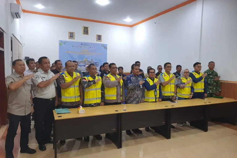 Diprediksi Naik 10 Persen, KSOP Sampit Siapkan Strategi Antisipasi Kepadatan Penumpang Menjelang Keberangkatan Kapal