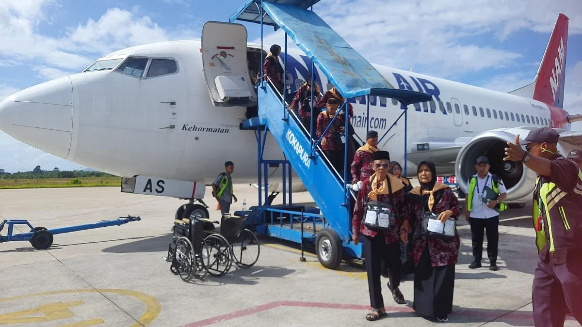 Prioritaskan Kenyamanan Jemaah, Pemkab Kotim  Carter Pesawat untuk Keberangkatan 171 Jemaah Haji Menuju Banjarmasin