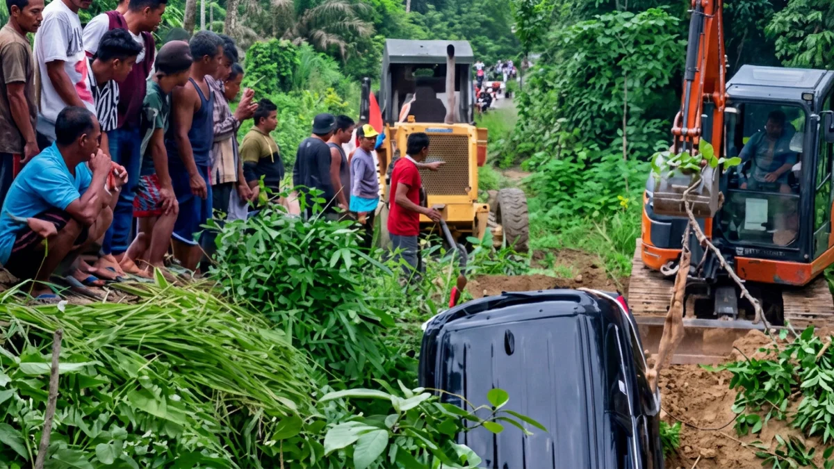 Jalur Maut Bukit Akap Seruyan: Pemangkasan Dinding Bukit Tak Bisa Ditunda