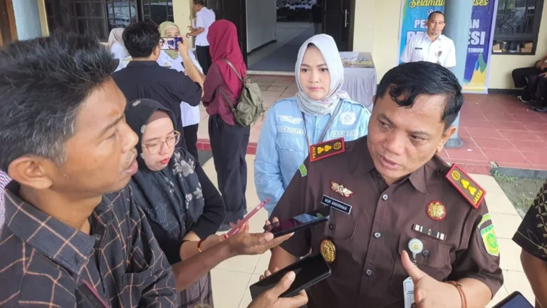 Batas Tipis Toleransi dan Korupsi: Menguliti Celah Hukum Dana Desa di Kotim