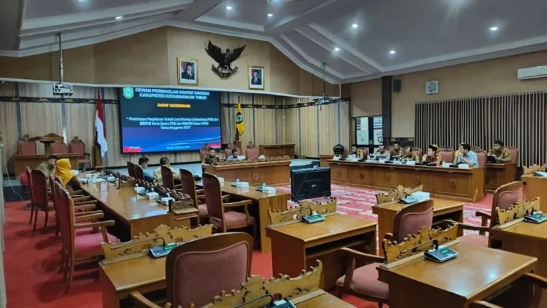 Pajak Kendaraan Kotim Baru 52 Persen: ”Orang Mau Bayar Pajak Jangan Dipersulit”