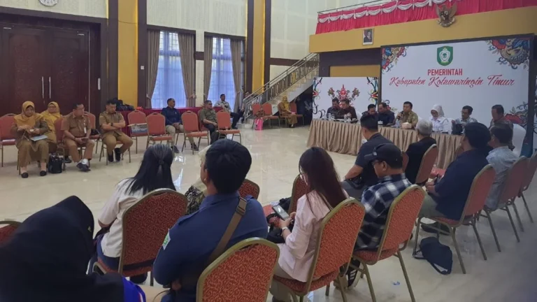 Kunjungan DPRD Kalteng ke Sampit: Sengketa Plasma, Utusan Sopir, dan Gugatan Rp100 Miliar yang Tak Terdengar