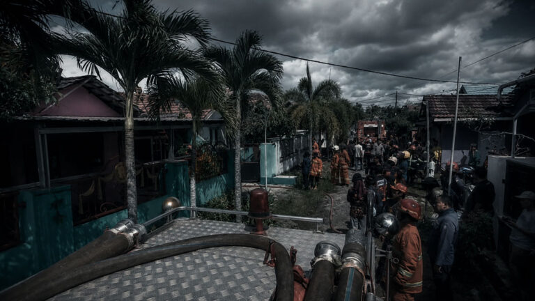 Rumah Jarang Dihuni di Baamang Barat Terbakar, Instalasi Listrik Jadi Sorotan