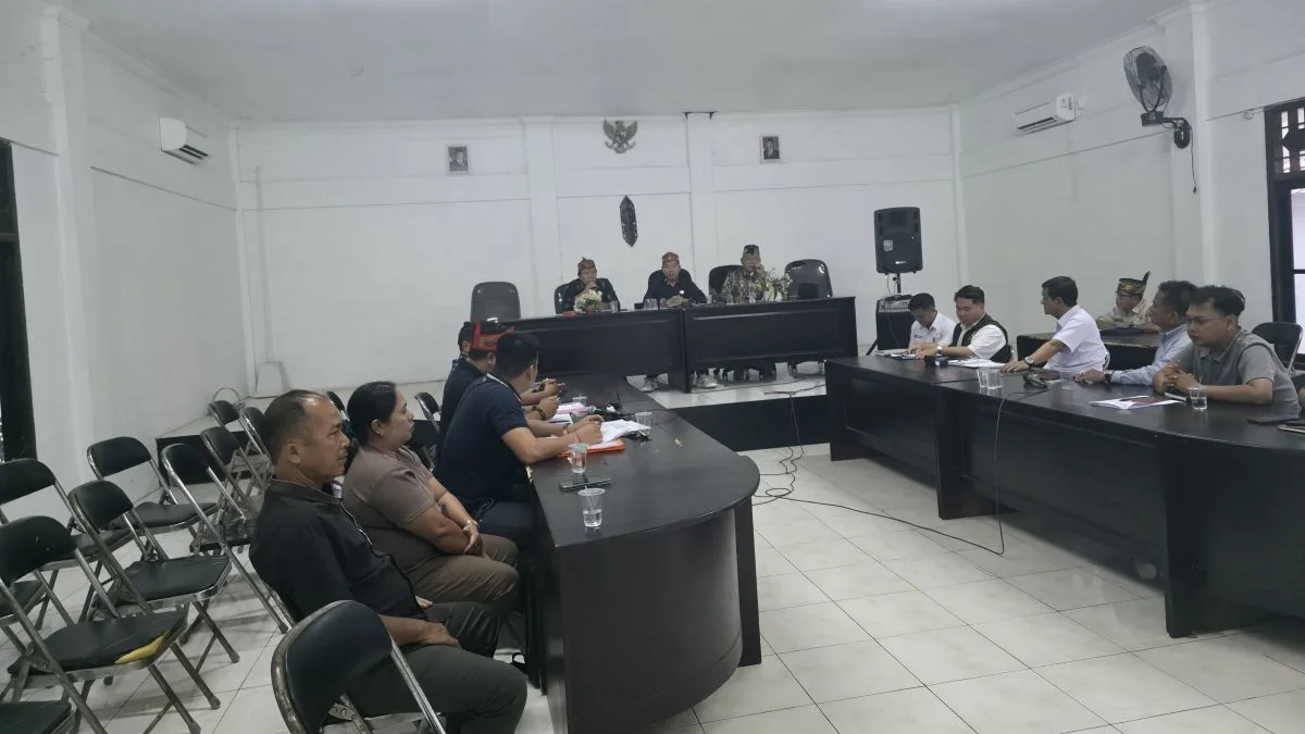 Berbulan-bulan Diabaikan, Warga Trobos Akhirnya Bertatap Muka dengan Agrinas