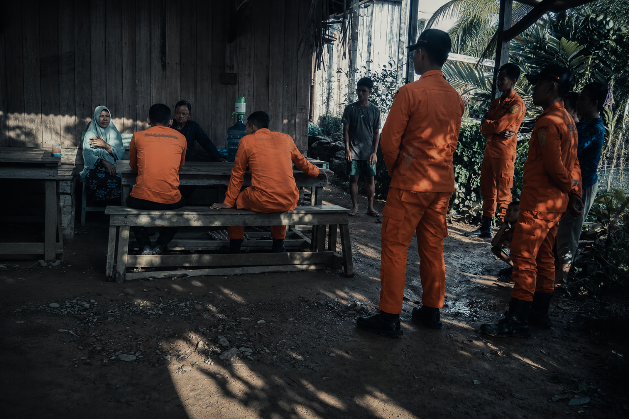 Misteri Dusun Danau Purun: Kakek 65 Tahun Hilang Tak Berbekas, Tim SAR Sisir Hutan Bukit Santuai Siang dan Malam