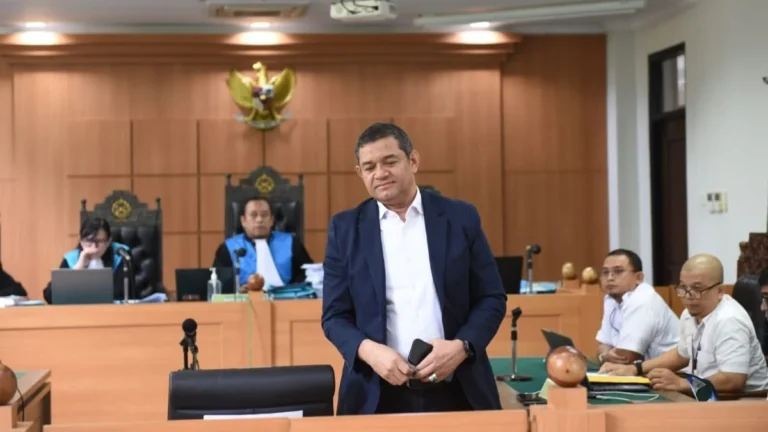 Menggugat Nasionalisasi: Sisa Warisan Kolonial dan Pertaruhan Aset Negara di SMAN 1 Bandung
