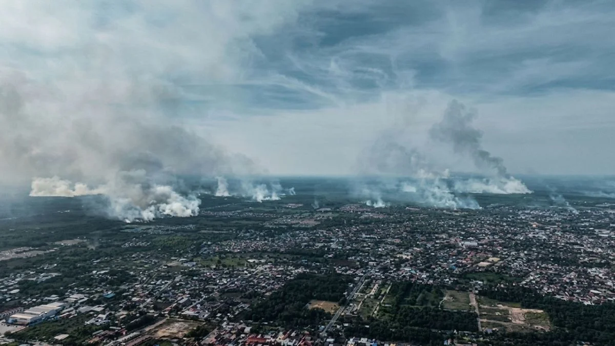 Negara Kewalahan saat Api Mengepung Kotim: Armada Bermasalah, Nyawa Warga Jadi Taruhan Utama