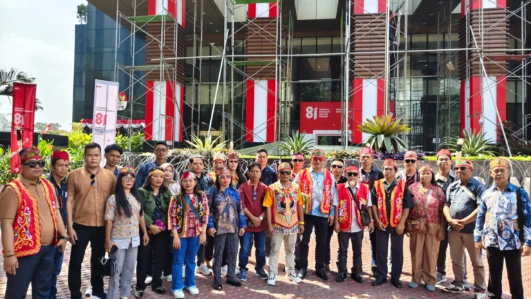 Laporan Macet di Daerah, Warga Dayak Kotim Seret Skandal Tapian Nadenggan ke KPK
