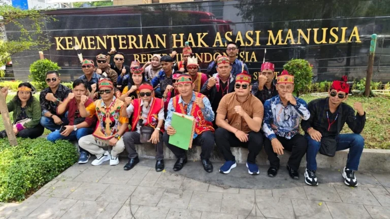 Sengketa Plasma hingga Kriminalisasi, Warga Dayak Kotim Bawa Bukti Empat Perusahaan Sawit ke ATR/BPN