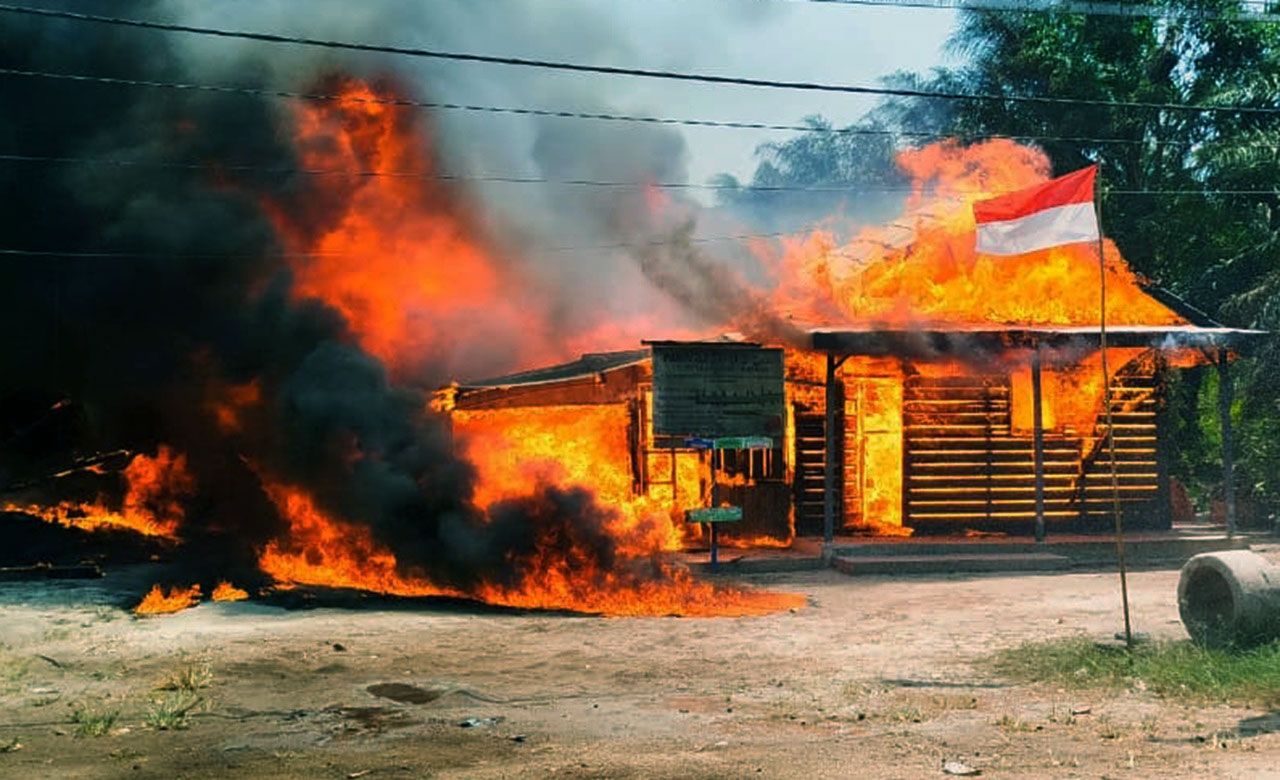Kebakaran Sinar Fajar, Gudang Solar dan Pangkalan LPG di Baamang Ludes Terbakar, Kerugian Ditaksir Tembus Rp500 Juta