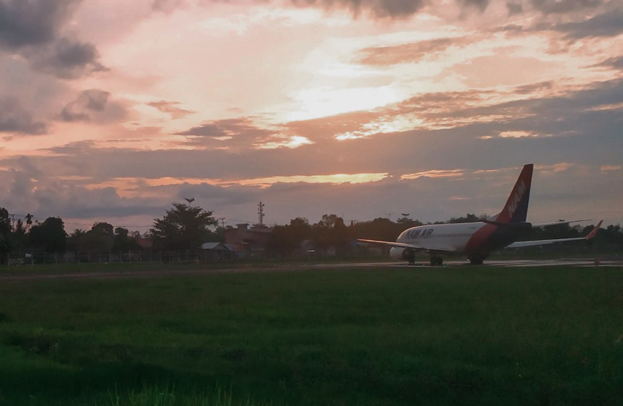 Ancaman Abu Vulkanik Krakatau Lumpuhkan Dua Rute Utama Bandara H. Asan Sampit