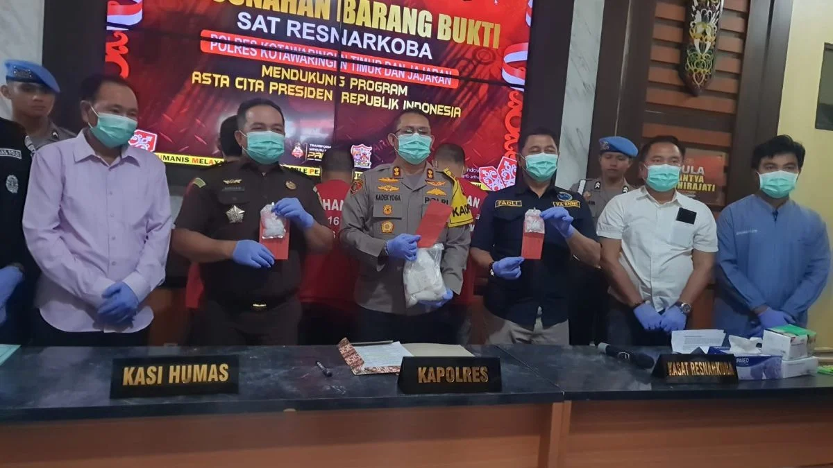 Hampir 1 Kg Narkotika Gagal Beredar, Polres Kotim Musnahkan Barang Bukti Senilai Rp1,42 Miliar