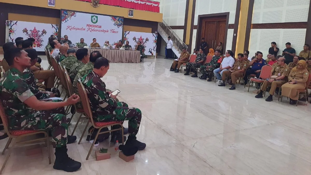 Dapat Suntikan Dana Rp15 Miliar dari Pusat, Bupati Kotim Perintahkan BPBD Segera Lengkapi Peralatan Penanganan Karhutla