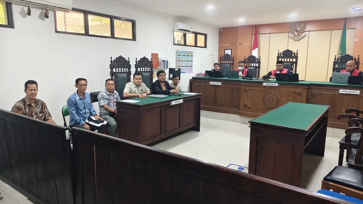 Digugat Warga Penyahuan Rp5 Triliun: Kursi Kosong PT KMS di Balik Kabut Asap Sampit