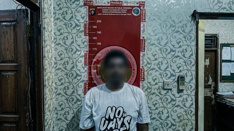 Sabu dan Ekstasi Disembunyikan di Pohon Pisang: Pria Baamang Diborgol Satresnarkoba Polres Kotim