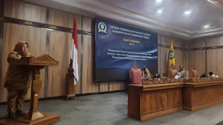 Dua Rupa Jawaban Paripurna: Lantang Jamin Wajib Belajar 13 Tahun, Hening Urusan Honorer